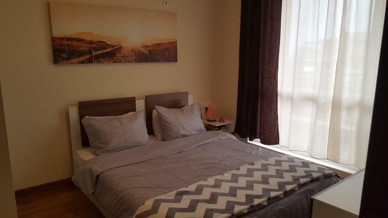 Emona Apartment Burgas Exterior foto
